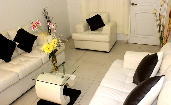 Hostal Universal Huaraz ภายนอก รูปภาพ