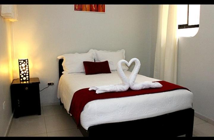 Hostal Universal Huaraz ภายนอก รูปภาพ